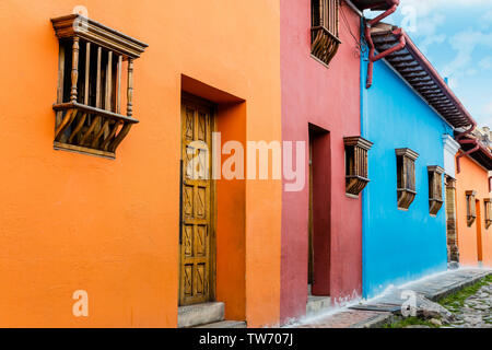 Bunte Straßen in La Candelaria Aera Bogota Kapital Stadt von Kolumbien Südamerika Stockfoto