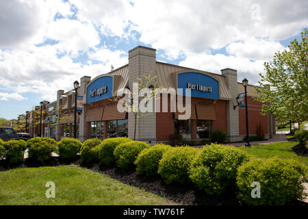 Dartmouth, Nova Scotia, Kanada - Juni 15, 2019: Pier 1 Einfuhren in Dartmouth Crossing Stockfoto