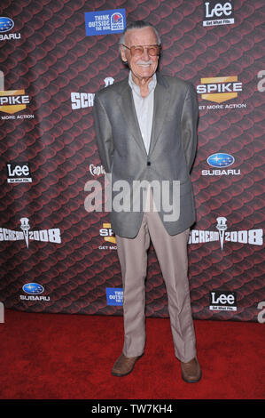 LOS ANGELES, Ca. Oktober 18, 2008: Stan Lee bei der Spike TV Scream Awards 2008 im Griechischen Theater, Hollywood. © 2008 Paul Smith/Featureflash Stockfoto