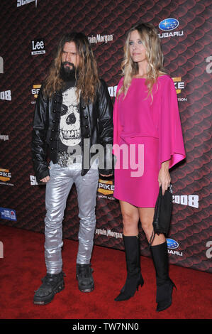 LOS ANGELES, Ca. Oktober 18, 2008: Rob Zombie & Frau Sheri Moon Zombie auf der Spike TV Scream Awards 2008 im Griechischen Theater, Hollywood. © 2008 Paul Smith/Featureflash Stockfoto