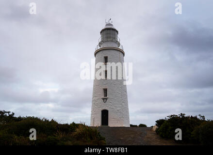 Cape Bruny Lighthouse auf Bruny Island, Tasmanien, Australien reisen tourismus Ziel. Der Leuchtturm wurde im Jahre 1836 erbaut. Stockfoto