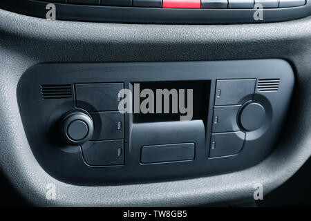 Auto Mittelkonsole mit Klimaanlage Stockfoto