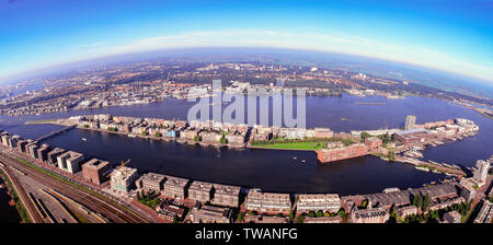 Panorama Antenne IJeiland KNSM Insel Amsterdam, Niederlande Stockfoto