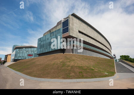 Das Museo dell'Automobile Giovanni Agnelli (MAUTO) Motor Museum in Turin, Italien von FCA/Fiat Automobiles besessen und durch Cino Zucchi konzipiert - außen Stockfoto