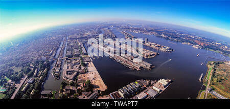 Panorama Oostelijk Havengebied Antenne von Amsterdam, Die Niederlande Stockfoto