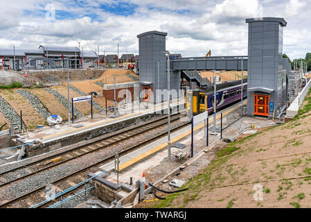 Die neue Warrington West Railway Station im Bau in Westrook Warrington. Stockfoto