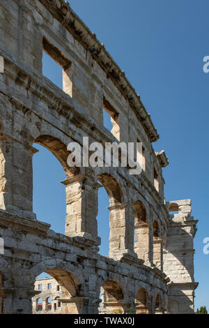 Das römische Amphitheater in Pula, Kroatien Stockfoto