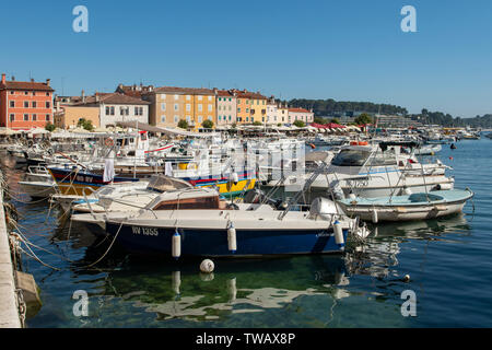 Marina in Rovinj, Kroatien Stockfoto