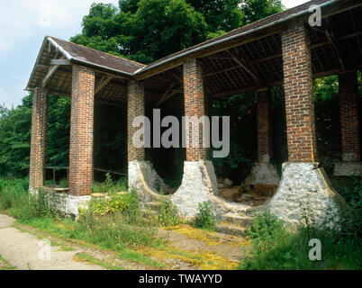 Brick Säulenportikus, Scheune, colomendy Farm, Flintshire, Wales. Eine von mehreren C 18/C 19, landwirtschaftliche Gebäude im Westen der Halle. Stockfoto