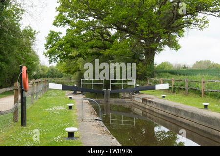 Devil's Loch Schloss an der Wey und Arun Canal, West Sussex, UK. 2019 Stockfoto