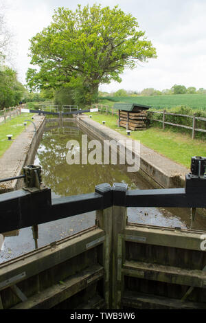 Devil's Loch Schloss an der Wey und Arun Canal, West Sussex, UK. 2019 Stockfoto