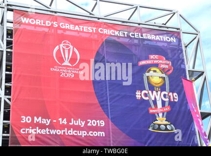 Beschilderung für das ICC Cricket World Cup 2019 in Lancashire Cricket Club, Old Trafford, Manchester. Die 2019 International Cricket Council (ICC) Cricket World Cup wird von England und Wales von Mai 30. bis 14. Juli 2019. Sechs Spiele werden im Old Trafford, Manchester, mehr als an jedem anderen Ort. Stockfoto