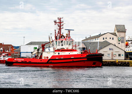 Tug Boat BB Coaster günstig bei Bastion, in den Hafen von Bergen, Norwegen. Stockfoto