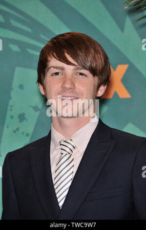 LOS ANGELES, Ca. August 03, 2008: Drake Bell an der 2008 Teen Choice Awards in den Universal Studios in Hollywood. © 2008 Paul Smith/Featureflash Stockfoto