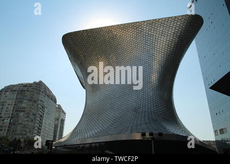 Museum Soumaya in Nuevo Polanco, Mexiko Stadt. Stockfoto