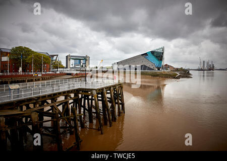 Kingston upon Hull Hafen City East Yorkshire Depp, ein riesiges Aquarium an Sammy's Point, Humber-mündung Gebäude, entworfen von Sir Terry Farrell gelegen Stockfoto