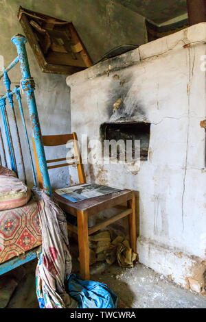 Osteuropa, Ukraine, Pripyat, Tschernobyl. Verlassen Home Interior. April 09, 2018. Stockfoto