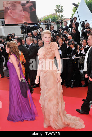 CANNES, Frankreich. Mai 14, 2008: Cate Blanchett bei der Eröffnungsgala Screening der 'Blindheit' auf der 61. jährlichen Internationalen Film Festival de Cannes. © 2008 Paul Smith/Featureflash Stockfoto