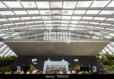 Der Sky Garden bei 20 Fenchurch Street ist eine eindeutige öffentliche Raum, erstreckt sich über drei Etagen und bietet 360 Grad Blick auf London Stockfoto