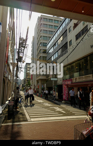 Osaka, Japan, 29., Mai, 2017. Einen Nachmittag in Shinsaibashi. Shinsaibashi ist ein Stadtteil im Bezirk von Chuo-ku Osaka, Japan. Stockfoto