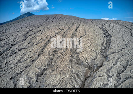 Eine Aktualisierung der Anak Krakatau am Samstag, 04. Mai 2019. Die krakatoa Insel (auch bekannt als "krakatau") in der Nähe der indonesischen Insel Rakata liegt, Stockfoto