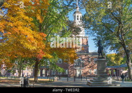 Die Independence Hall INDEPENDENCE MALL HISTORIC DISTRICT in Downtown Philadelphia Pennsylvania USA Stockfoto