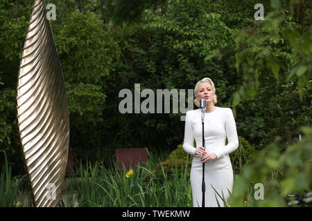 Die Chelsea Flower Show - Ankunft mit: Natalie Rushdie Wo: London, Großbritannien Wann: 20. Mai 2019 Credit: Lia Toby/WENN.com Stockfoto