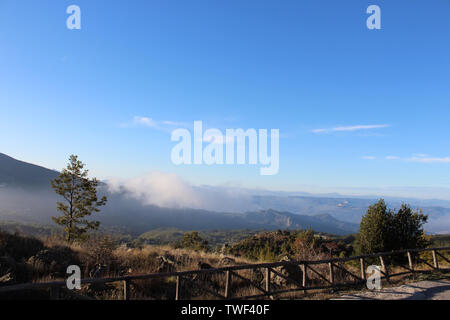 Beautifil Bergwelt des Nationalpark Pollino, eine große Naturpark in der Basilicata und Kalabrien, italienische Regionen Stockfoto