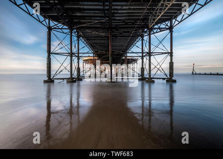 Auf der Suche nach Pier in Cromer zu sehen. Stockfoto