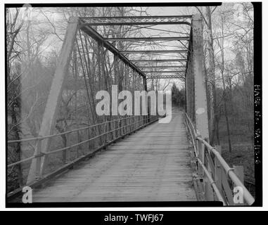 PORTAL UND DECK, Blick nach Süden - Waterloo Bridge, Spanning Rappahannock River an der State Route 613, Waterloo, Fauquier County, VA; Virginia Brücke und Iron Company Stockfoto