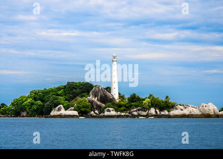 Leuchtturm auf der Insel Belitung Lengkuas, Indonesien Stockfoto