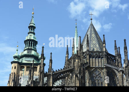 Detailansicht St. Veitsdom auf dem Hradschin in Prag, Tschechische Republik Stockfoto