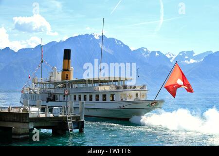 Abbildung der Stadt Montreux, Schweizer Gemeinde im Kanton Waadt, im Bezirk Riviera-Pays-d Enhaut in den Alpen. Stockfoto