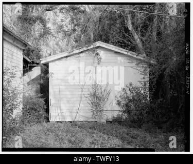 Planare Blick auf die Vorderseite des Werkzeugs vergossen, Northwest. - Dorch Store, Nordseite des Branch Road, östlich von Roe Street, Stockton, Lanier County, GA Stockfoto