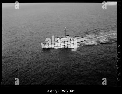 Port bug Quartal vom Hubschrauber - US Coast Guard Cutter STORIS, Frauen Bay, Kodiak, Denali Borough, AK Stockfoto