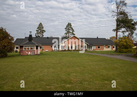 Boarding House für ältere Menschen tagsüber Ansicht von außen Stockfoto