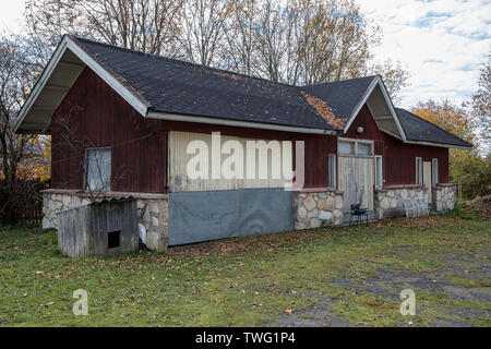 Boarding House für ältere Menschen tagsüber Ansicht von außen Stockfoto