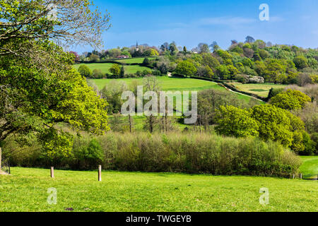 Blick auf IDE-Hill Kirche in der Nähe von Sevenoaks in Kent, England Stockfoto