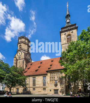 Historische Stiftskirche (Stiftskirche) in der Altstadt von Stuttgart, Baden-Württemberg, Deutschland Stockfoto