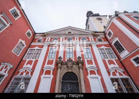 Kloster und Kirche des hl. Adalbert in Broumov Stadt in Nachod Bezirk der Tschechischen Republik Stockfoto