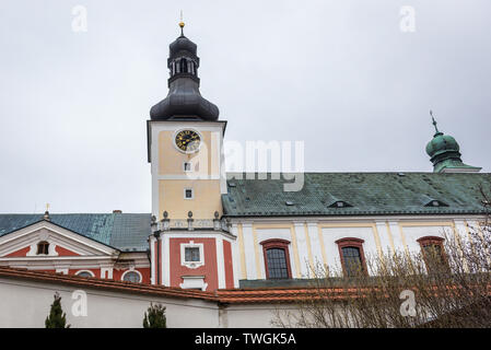 Kloster und Kirche des hl. Adalbert in Broumov Stadt in Nachod Bezirk der Tschechischen Republik Stockfoto