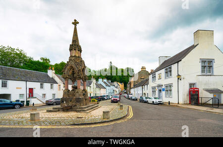 Atholl Memorial Fountain am Kreuz in der High Street in Crieff, Perthshire, Schottland, Großbritannien Stockfoto