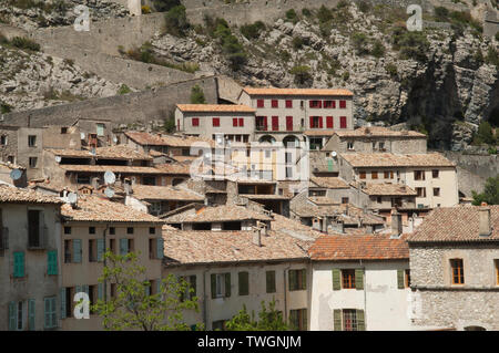 Entrevaux - mittelalterliches Dorf in Südfrankreich. Stockfoto