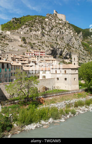 Entrevaux - mittelalterliches Dorf in Südfrankreich. Stockfoto