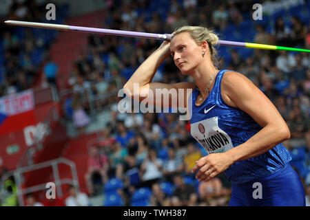 Ostrava, Tschechische Republik. Juni, 2019 20. BARBORA SPOTAKOVA aus der Tschechischen Republik konkurriert Speerwurf Frauen bei der IAAF World Challenge Golden Spike in Ostrava in der Tschechischen Republik werfen. Credit: Slavek Ruta/ZUMA Draht/Alamy leben Nachrichten Stockfoto