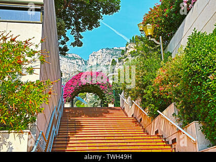 Fontvieille, Monaco - Juni 13, 2014: Eingang am UNESCO-Garten Stockfoto