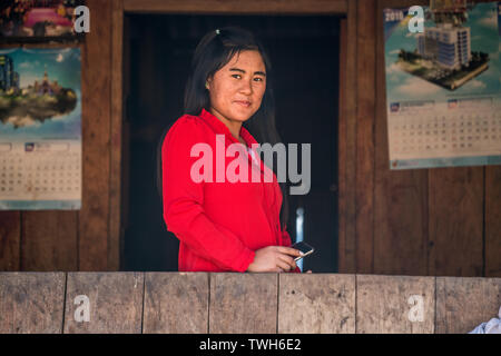 Die lokale Bevölkerung Akha Pixor in das Dorf in der Nähe der Phongsali, Laos, Asien. Stockfoto