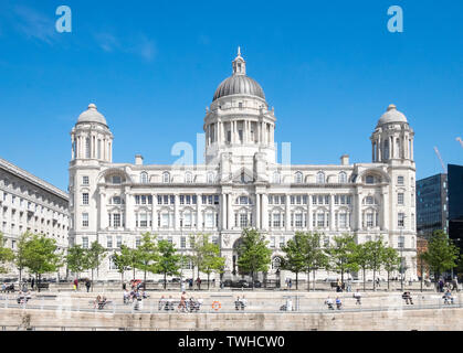 Hafen von Liverpool Gebäude, eines der drei Grazien, Pier Head, Liverpool, Norden, Norden, Stadt, North West, Merseyside, England, Englisch, GB, Großbritannien, England, Großbritannien, Stockfoto