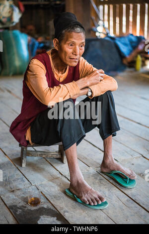 Die lokale Bevölkerung Akha Pixor in das Dorf in der Nähe der Phongsali, Laos, Asien. Stockfoto