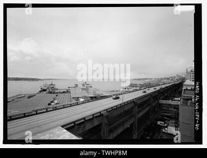 Siehe BESCHRIFTUNG FÜR FOTO NUMMER 38. - Alaskan Weise Viaduct und Batterie Street, Seattle, King County, WA; Stadt Seattle Engineering; Washington Abteilung der Landstraßen Brücke Division; Washington State Department of Transportation; Bollong, J W A; Murray, Ray; Morrison-Knudsen Company, Inc.; McRae Brüder; Stevens, George; Rumsey und Unternehmen; Finke, R W; nordwestlich Engineering Electric Company; Pazifik Auto und Gießerei; Willar Willar Bauunternehmen; Bauunternehmen; Washington State Department of Transportation, Sponsor; Christianson, Justine, Sender Stockfoto